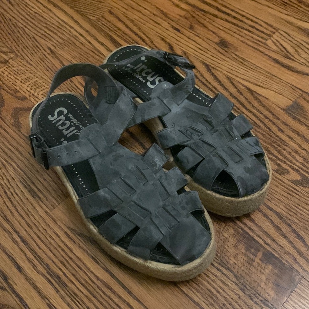 Espadrille x Doc marten style platform sandals